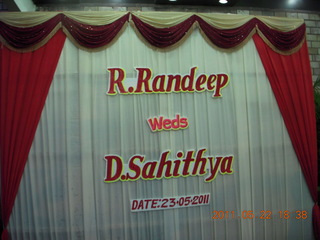 India - Randeep pre-wedding sign