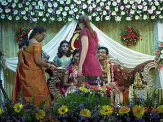 177 7kn. India - Randeep pre-wedding - Julianne doing stuff on stage