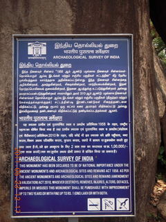 122 7kp. India - Mamallapuram sign