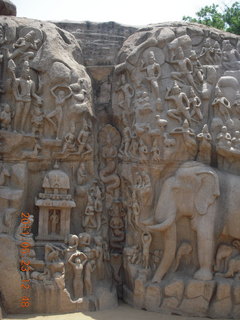 186 7kp. India - Mamallapuram - bas relief
