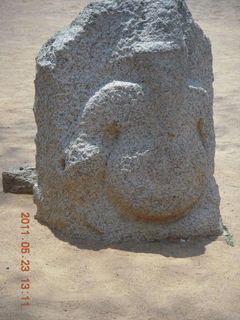 234 7kp. India - Mamallapuram - animal sculptures and temples