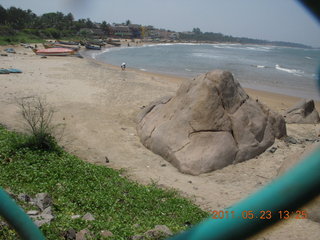 248 7kp. India - Mamallapuram beach - Bay of Bengal - beach