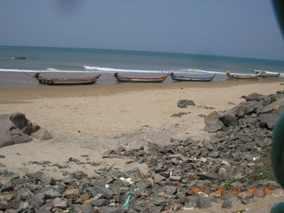 249 7kp. India - Mamallapuram beach - Bay of Bengal - beach
