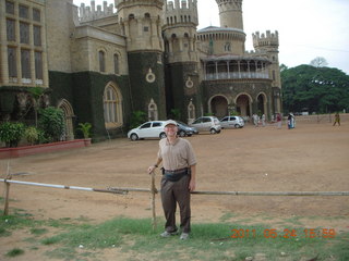 154 7kq. India - Bengaluru (Bangalore) - castle + Adam