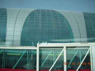 15 7kr. Dubai Airport (DXB)