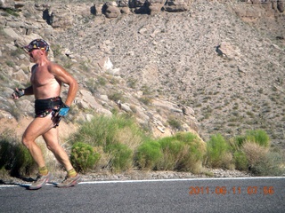 aerial - Pearce Ferry airstrip (L25) run - Adam running