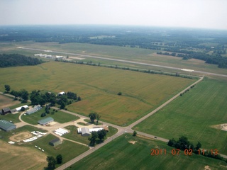 57 7m2. aerial Michigan - Hillsdale Airport (JYM)