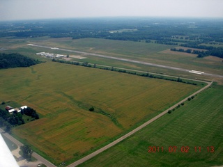 58 7m2. aerial Michigan - Hillsdale Airport (JYM)