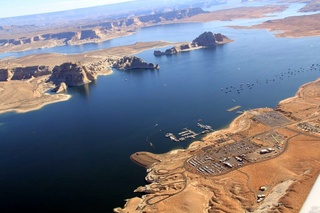 Ruhil pictures - aerial - Lake Powell - Wahweap Marine