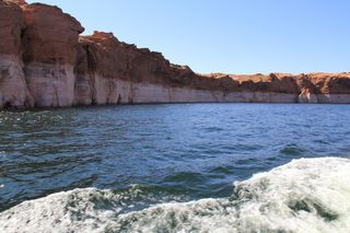 Ruhil pictures - boat tour of Lake Powell