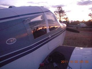 626 7q2. Negrito fly-in - N8377W at dawn