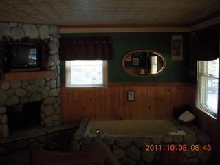 78 7q8. Big Bear (L35) room - Cathy's Cottages