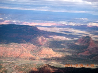 138 7q8. aerial - Utah - orange cliffs