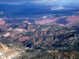 146 7q8. aerial - Utah - orange cliffs