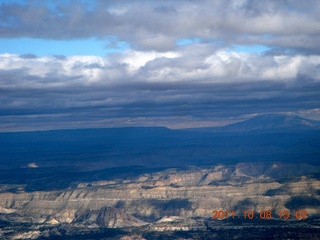 150 7q8. aerial - Utah - Navajo Mountain