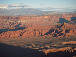 Dead Horse Point hike - Phil taking pictures