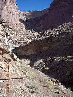 56 7qb. Canyonlands National Park - Lathrop trail hike