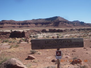 143 7qb. Canyonlands National Park - Lathrop trail hike - sign