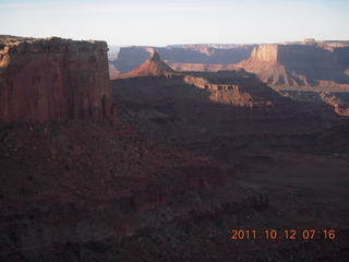 38 7qc. Dead Horse Point hike - Big Horn view