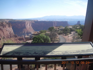 85 7qc. Dead Horse Point - sign