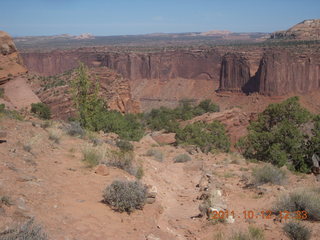 148 7qc. Canyonlands National Park - Alcove Springs
