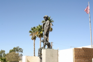 Sean's pictures - Chiriaco Summit (L77) - Patton tank museum