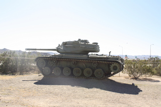 Sean's pictures - Chiriaco Summit (L77) - Patton tank museum