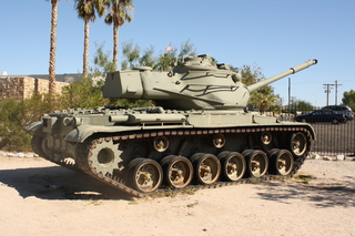 Sean's pictures - Chiriaco Summit (L77) - Patton tank museum