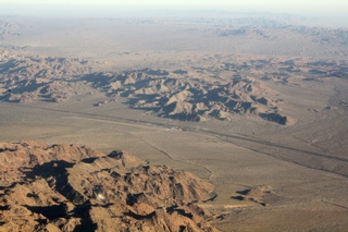 Sean's pictures - Palm Springs (PSP) - overexposed takeoff