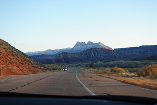 137 7se. driving to zion