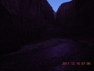4 7sf. Zion National Park - pre-dawn Riverwalk
