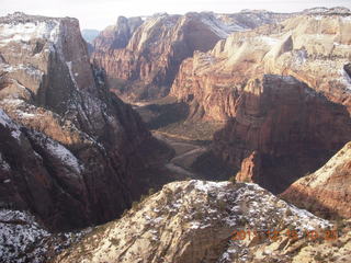 187 7sf. Zion National Park - Observation Point hike