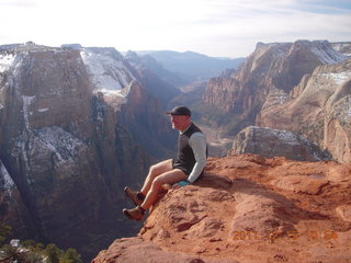 195 7sf. Zion National Park - Observation Point hike - summit - Adam
