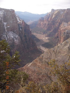 277 7sf. Zion National Park - Observation Point hike