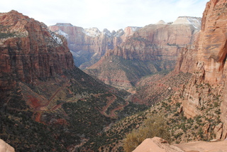 346 7sf. Zion National Park - Canyon Overlook hike