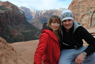 363 7sf. Zion National Park - Canyon Overlook hike - Olga and Gokce