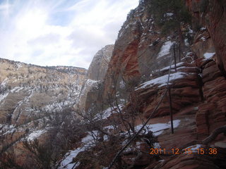 Zion National Park - Angels Landing hike - chains