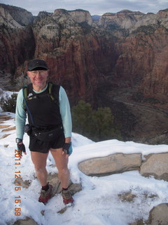 473 7sf. Zion National Park - Angels Landing hike - summit - Adam