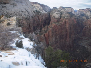 483 7sf. Zion National Park - Angels Landing hike - summit