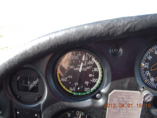 airspeed gauge twitching in the wind