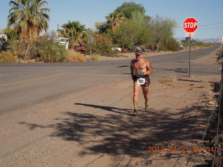 1809 7wl. Bouse run - Adam running with #500 bib