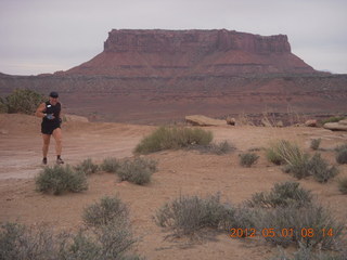 101 7x1. Canyonlands Murphy hike - Adam runing (tripod)