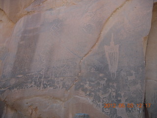 petroglyphs on drive back to Moab