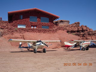 Caveman Ranch airplanes