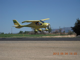 198 7x4. Mack Mesa airplane landing