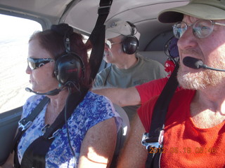 293 7xk. Eileen, Bill, George, and Adam flying in N8377W