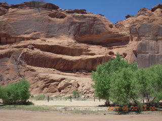 Canyon de Chelly tour - ancient dwellings