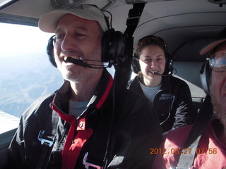 876 7xt. Phil and Jessica flying in N8377W