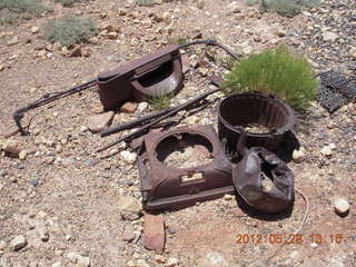 meteor crater - old tools