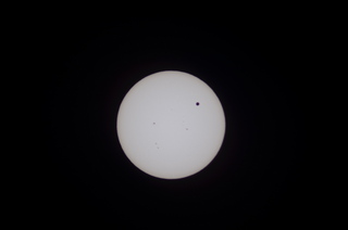 transit of Venus - Howard's pictures - the sun and Venus through a real telescope